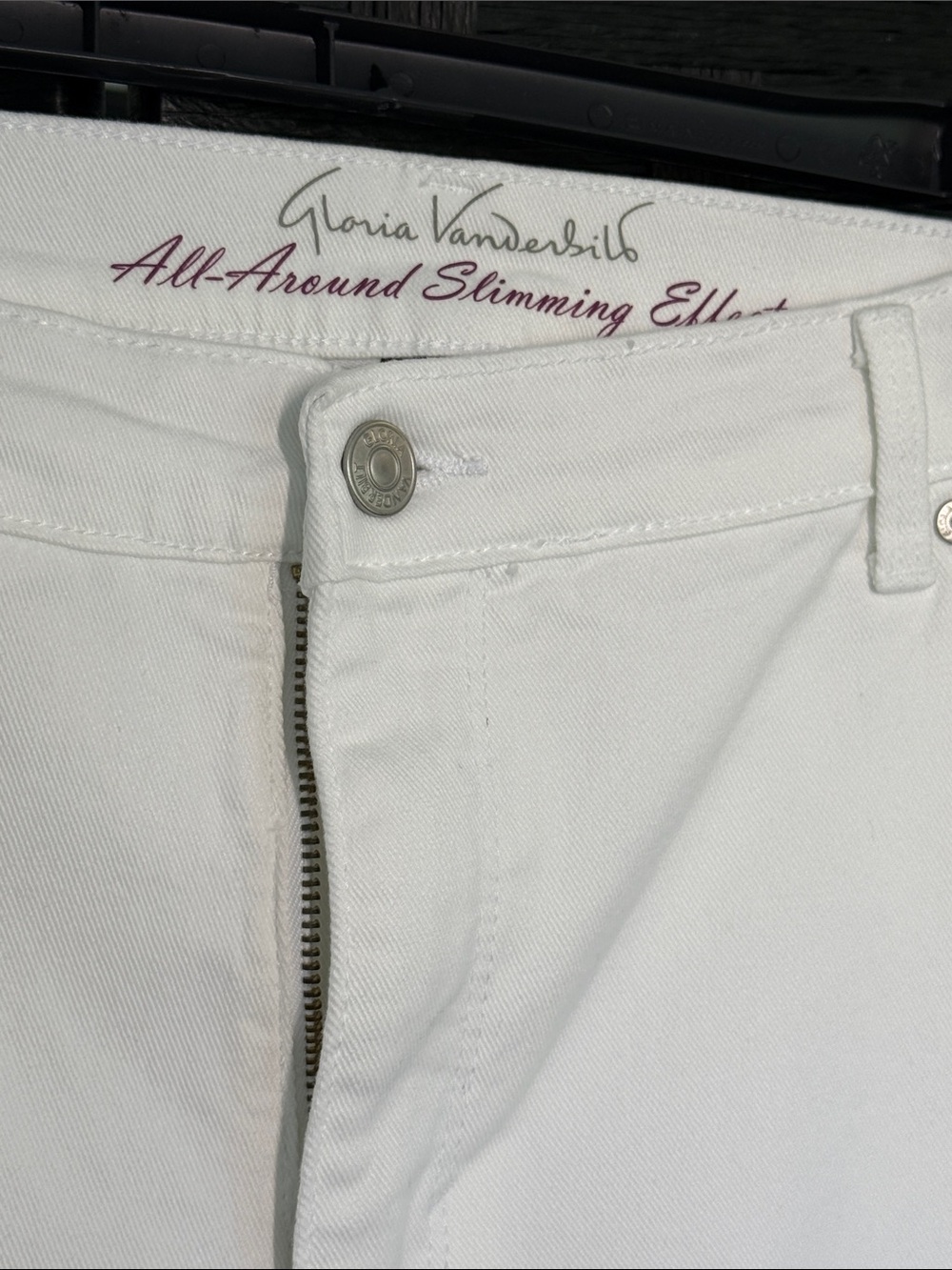 Plus Size Gloria Vanderbilt Women’s Capris 18W - Picture 2 of 4